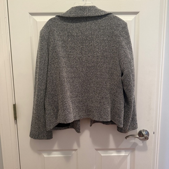 J. Jill Gray Blazer Classic Structured Design - Picture 2 of 4